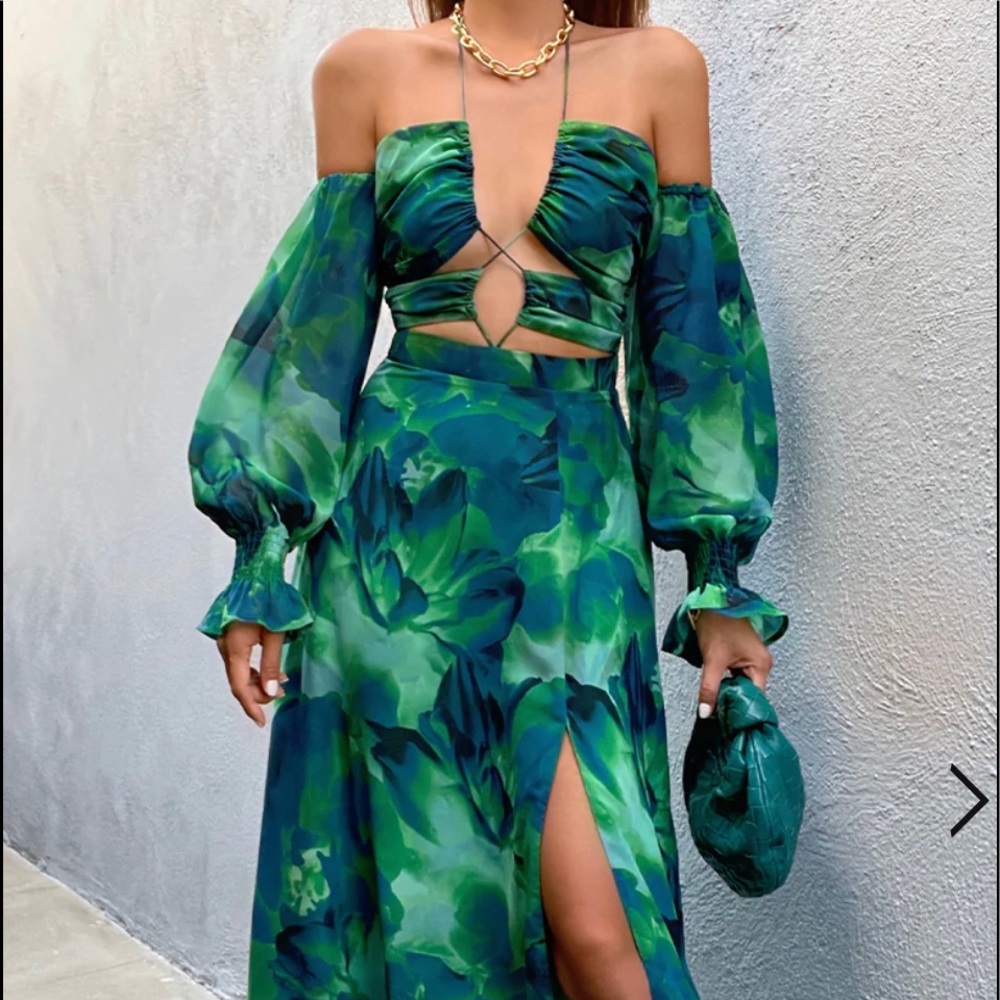 NWT Runaway Karma Green Floral Maxi (Sold out elsewhere)